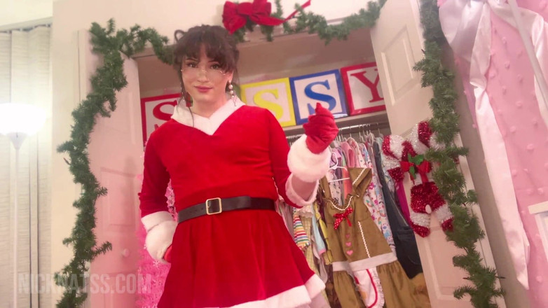 Natalie Napoli: Trans-stiefmutter bereitet den weihnachts-sissy-gangbang vor