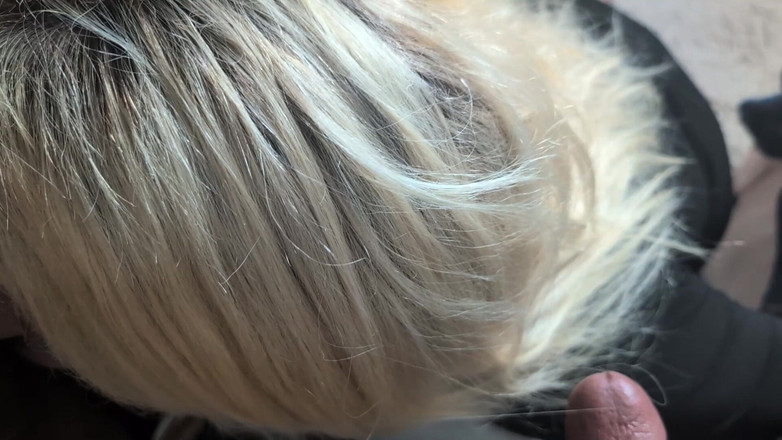 Trans and Co: Pretty Sissy Пирует Двумя Большими Чёрными Членами, Прежде Чем Выпить Горячую Сперму