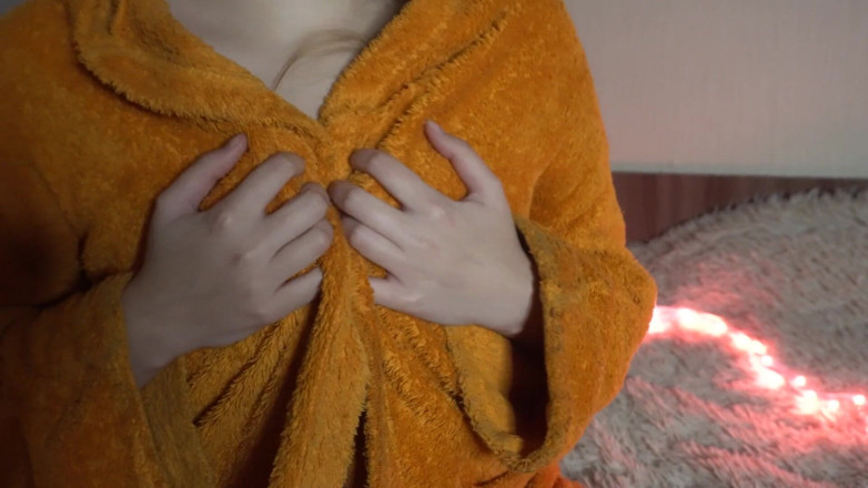 Milky_Pussy: Get aroused by my body