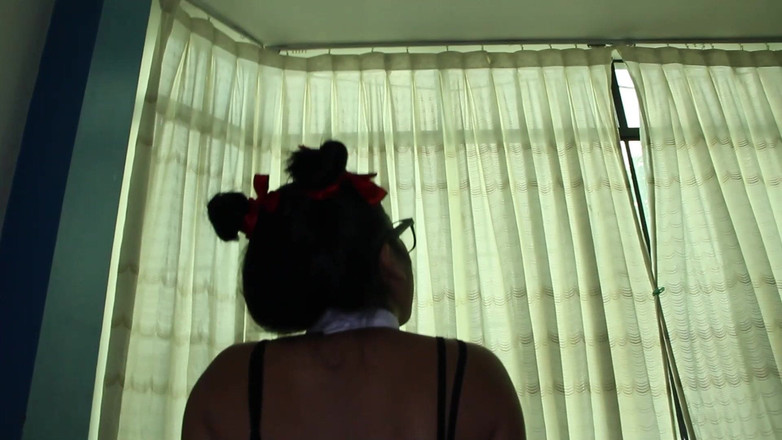 Kevin's Life: 被宠坏的继女因为穿着太小的衣服而受到惩罚