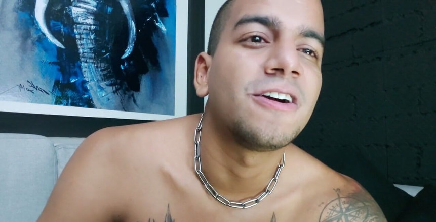 Smoker Master: Отрыжка и слюняв 4 пидора. Эй, маленький пидор, присядьте и открой свой быдляйский рот.