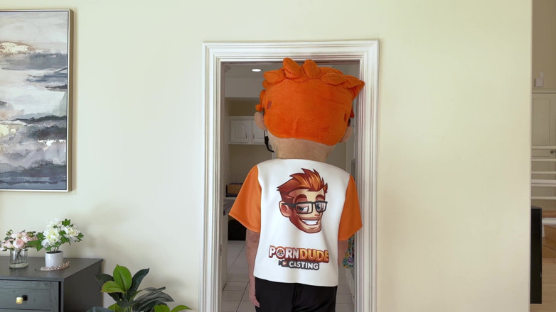 PornDudeCasting: Ivy Ireland's Morning Surprise with Porndude