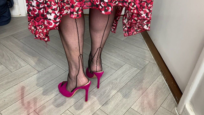 Mr MF: Frau reife füße necken einfach nur ...