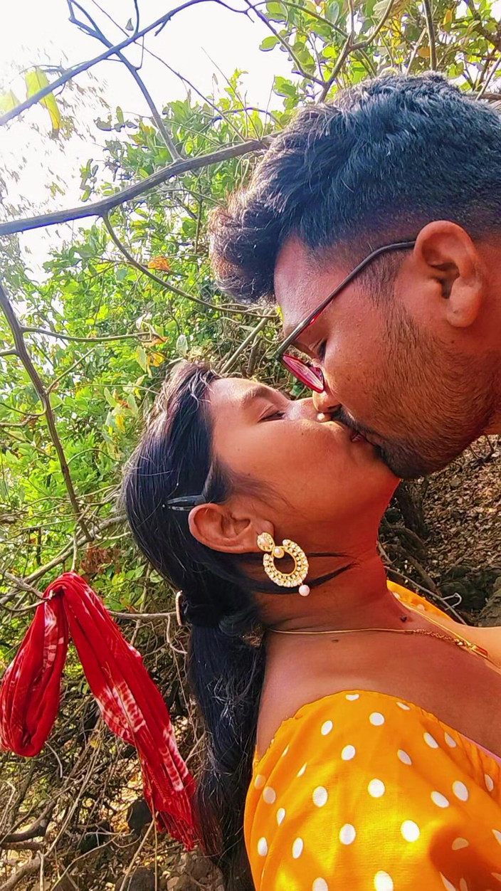 Premi pooja: Pădure în aer liber indian desi