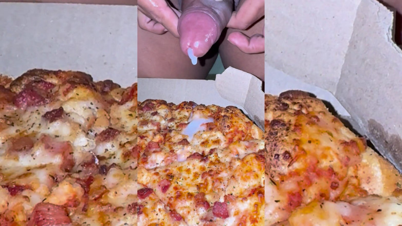 Brunettehotts: Time for a Pizza