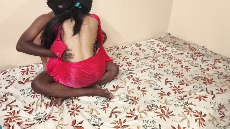 Allxcreator007: インド祭りの日、義理の妹、赤いサリーのホットガール・マンダナ