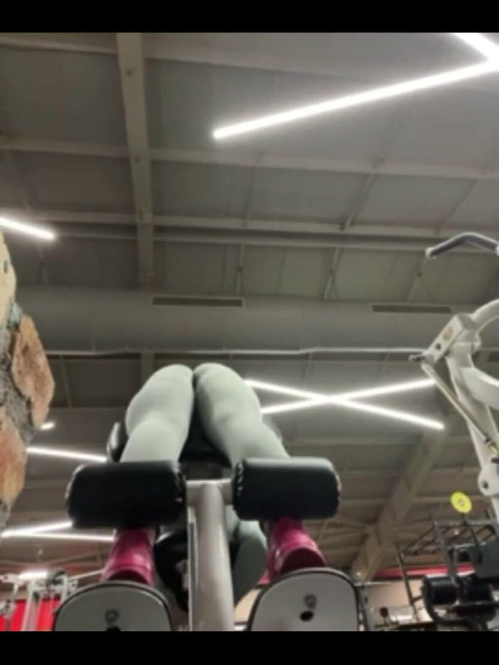 JuiceLussie: Crazy Fucking in the Gym