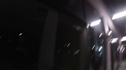 JonasBen: Кроссдрессер развлекается на стуле