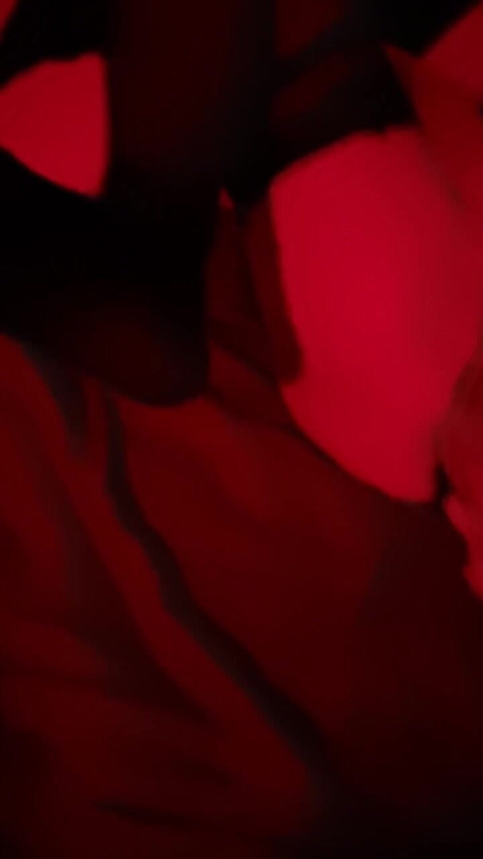 Deessenympho: Ma Chatte Bien Pleine