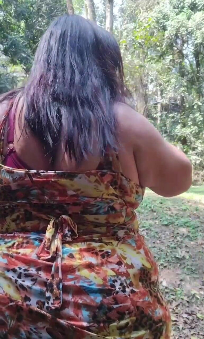 Mary Jhuana: BBW Showing off Big Breasts in the Park