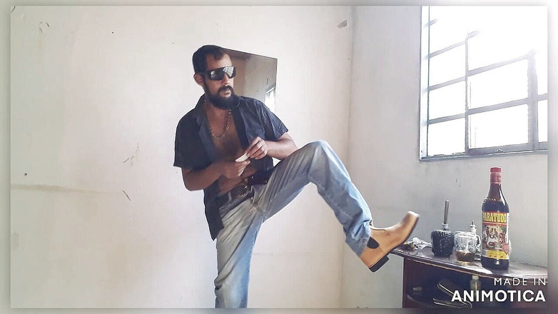 Stink HairyMale: Gaya orang kampung merah