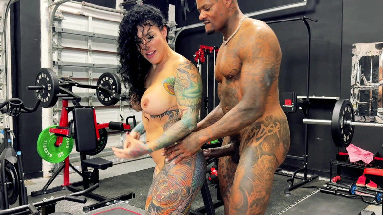 Bianca Bailee: Jason Luv Drills His BBC Into Bianca Bailee's Little Pussy