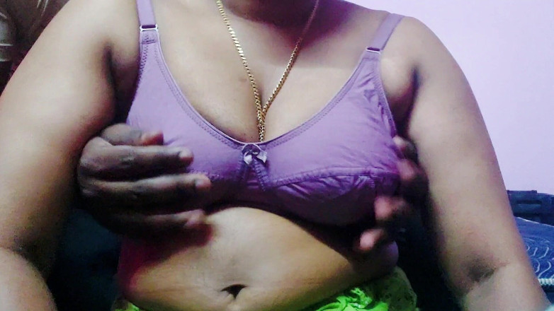 Desi Mohini: Desi Stepaunty Sex with Husband's Stepbrother