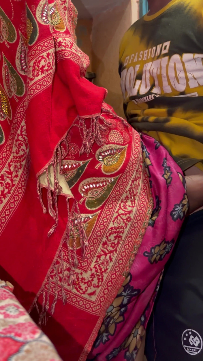 Siyanshi: Dziewczyna ostro zerżnięta w kuchni z szwagierem