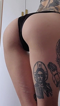Tease Ass of the Tattoo Queen