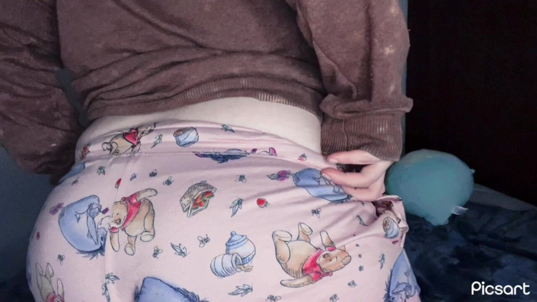 Mushroombitchx: Trening analny Butt Plug