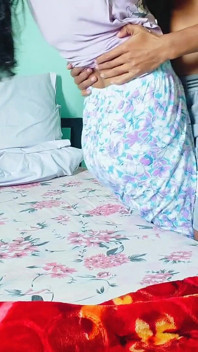 Indian Desi Beautiful GF Tight Pussy Hindi Audio Sex Mms, 18+ Desi GF BF Sex in Oyo Insta Mms Xxxx