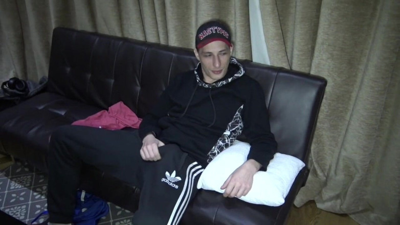 French Twinks Amator videos: Sexy děvka syrově ošukané chlupaté vlasy od Maxence Angel