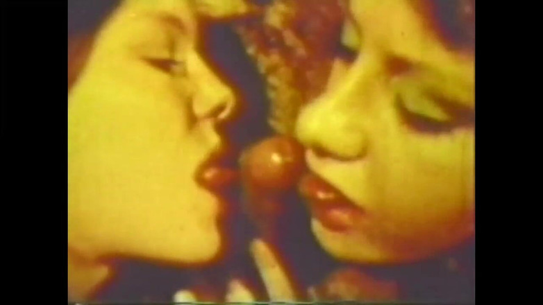 Vintage megastore: Berkongsi zakar suami