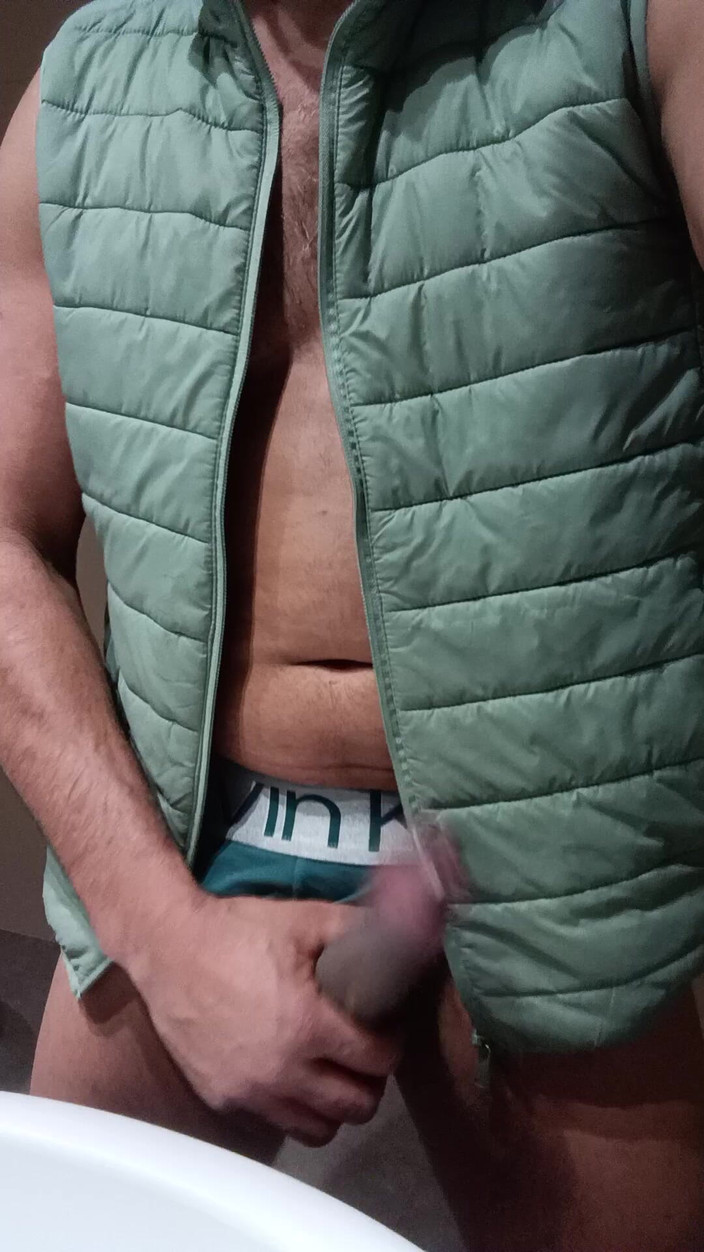 Boy top Amador: Після роботи дуже приємна ванна