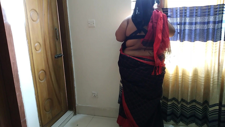 Aria Mia: Aria Mia - 이웃 파키스탄 여성