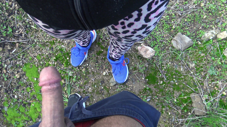 Souzan Halabi: Il figliastro arrapato mi ha implorato di sborrare sulla mia...