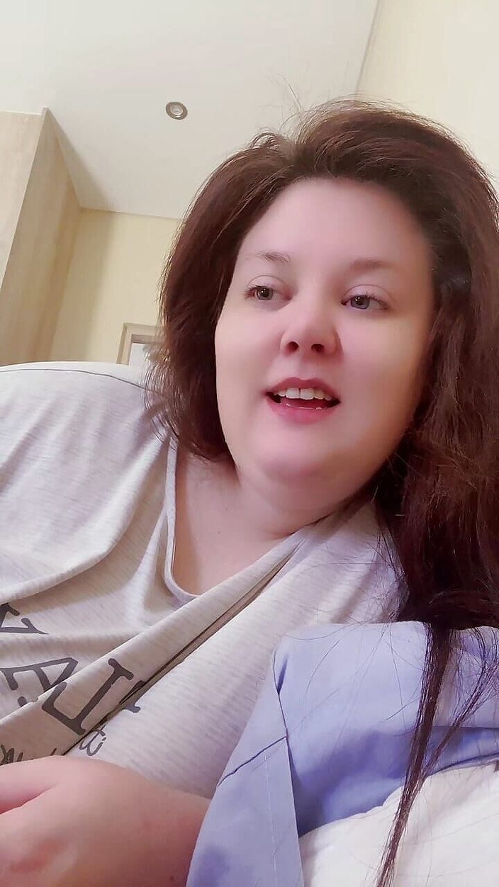 Aliceqii: POV bbw máma vám ukáže dobrý čas v posteli