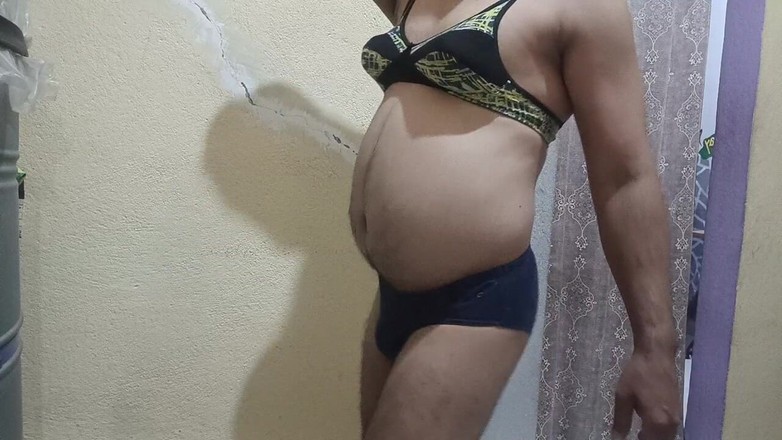 LovedSunsine1990: 我妻子的乳房开始变大，这真是太棒了