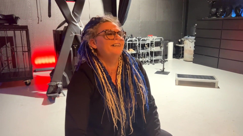 Domina Dark: Persefone Warm up Slave