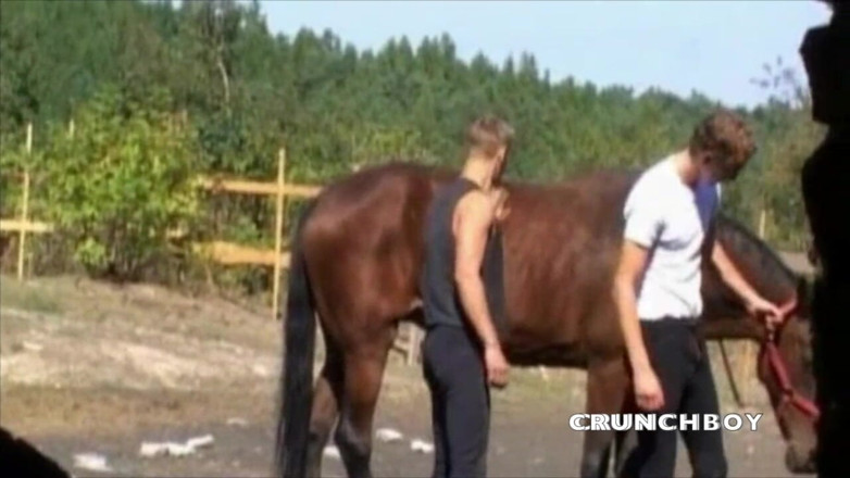 Slut twink used bareback by XXL cock: 돌림빵