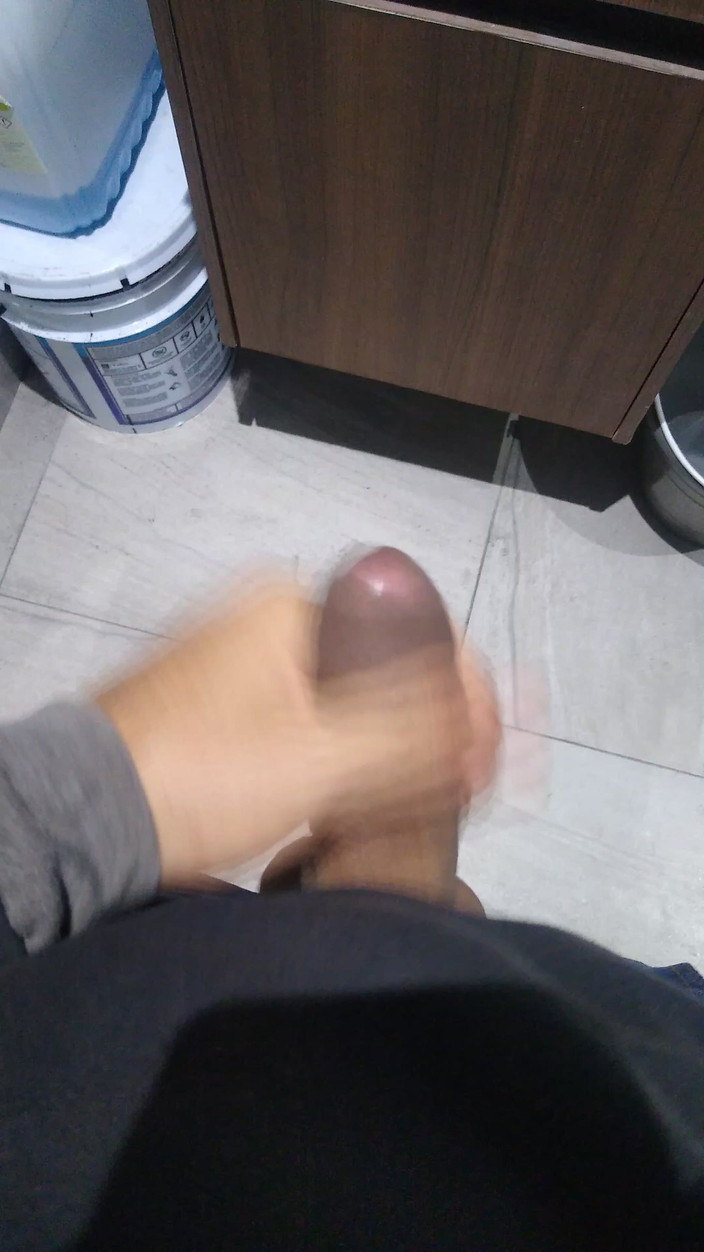 AlexAlejandro13: 公共卫生间