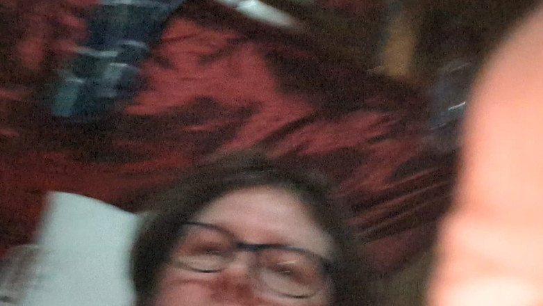 Jamponie Sexy Hot Milf: Трахаю пальцами задницу горячей бабули соло милфы