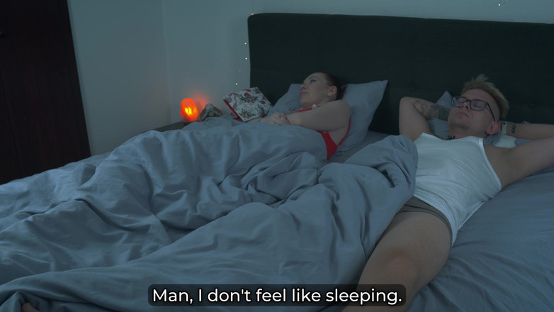 Toma Mur: Step Mom Tests Step Son's Secret Gift on Shared Hotel...