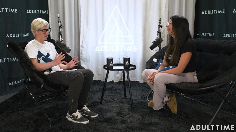 Adult Time Podcast: Cami Strella superviviente de un culto, fama de tiktok y...