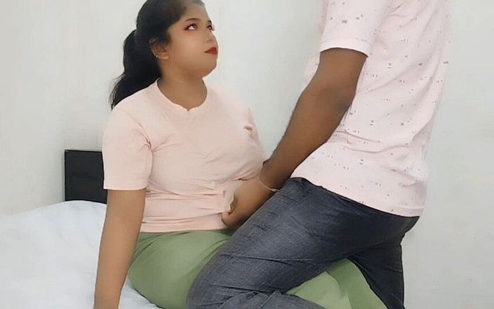 Niharika Thakur: Мой арендодатель трахает меня за аренду