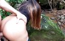 Novinha Insaciavel: Prostituta na trilha chupando pau e bunda