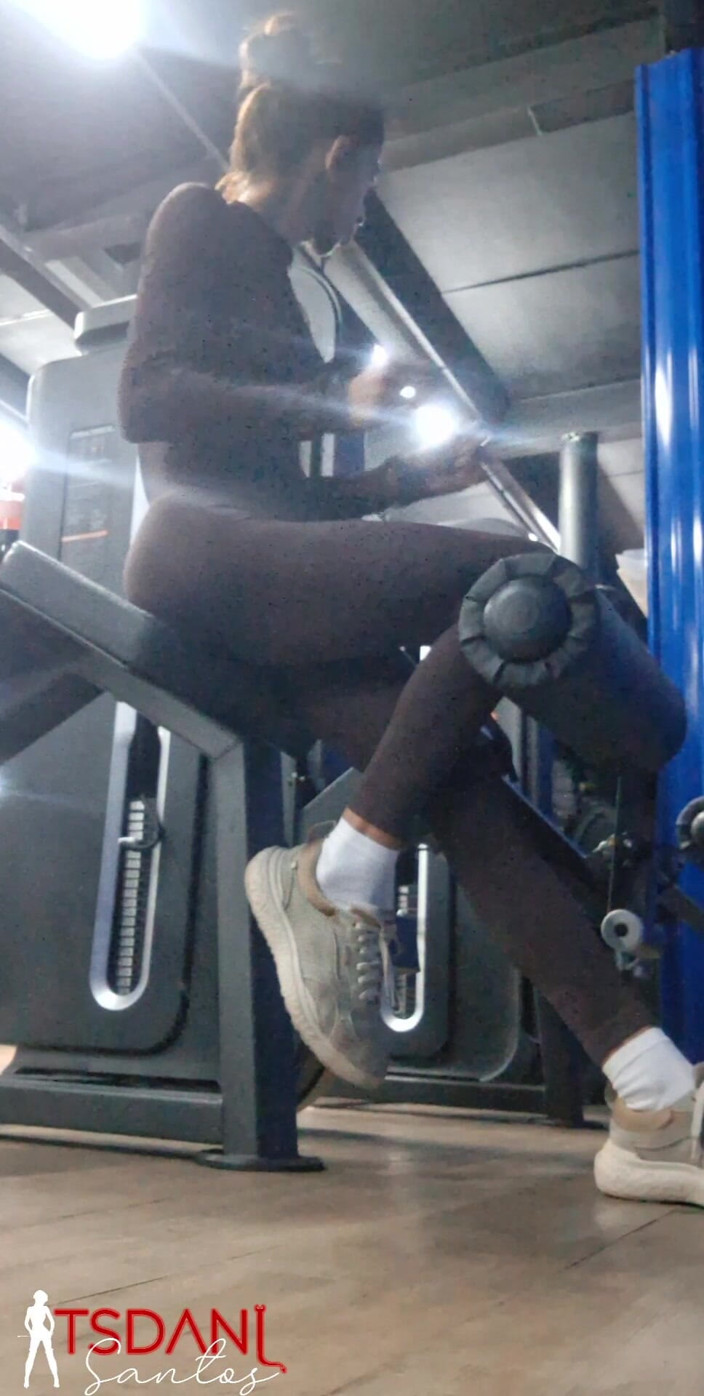 Tsdanisantos1: I Feel Very Sexy at the Gym