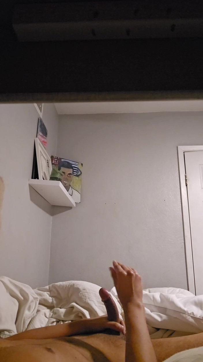 Bry max: Aku dientot habis-habisan sampai crot di dalam memekku sebelum aku...