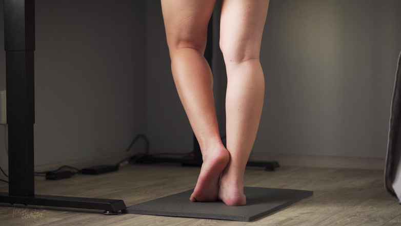 Teasecombo 4K: Watching Teen Calves At Standing Desk