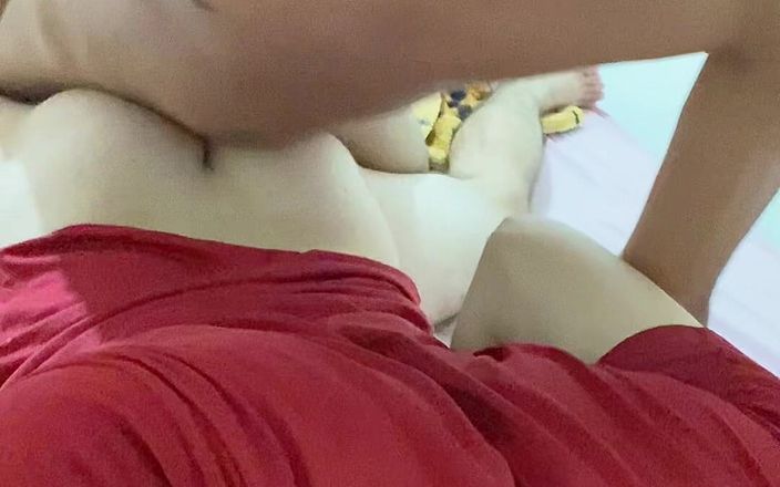 Lukeh: Cowok ini selingkuh dari pacarnya untuk jilat pantat cowok gay...