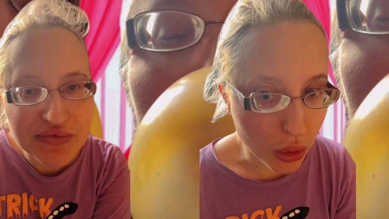 FinDom Goaldigger: Asmr Bubble Gum 