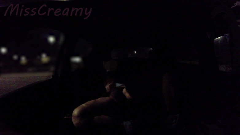 Miss Creamy: Ryzykowna przyrodnia siostra nauczycielka publiczny nocny seks z głośnym squirtingiem...