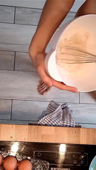 Top Chef Naked: Snauwflake Is Cooking Pancake