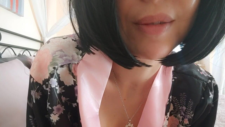 savannahamatoriale: I have a vice that I only share with my...