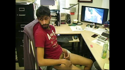 The Great Canadian Male: Výbuch z minulosti - Duster3