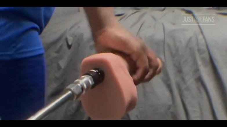 DipsoDeep: 섹스 머신으로 자위하기