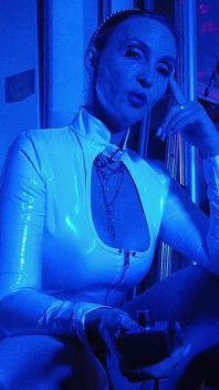 Goddess Eva Latex Domina Femdom Solo Fetish Toys Fuck BDSM Heels Pvc Big Ass MILF