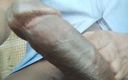 Masturbation2002: Joven polla y gran polla masturbándose