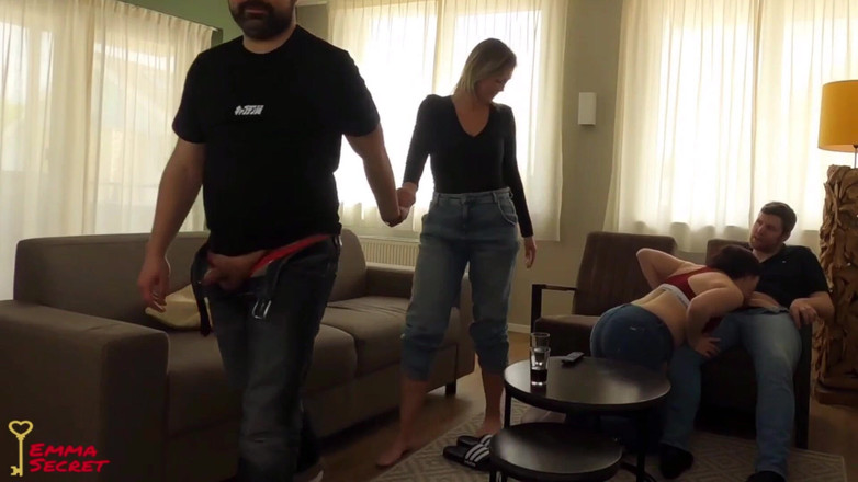 Emma Secret: Extreme partnerruil met Larissa! Beide scènes in één