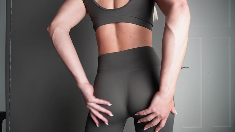 Keeks3005: Moje cameltoe sprawia, że cum